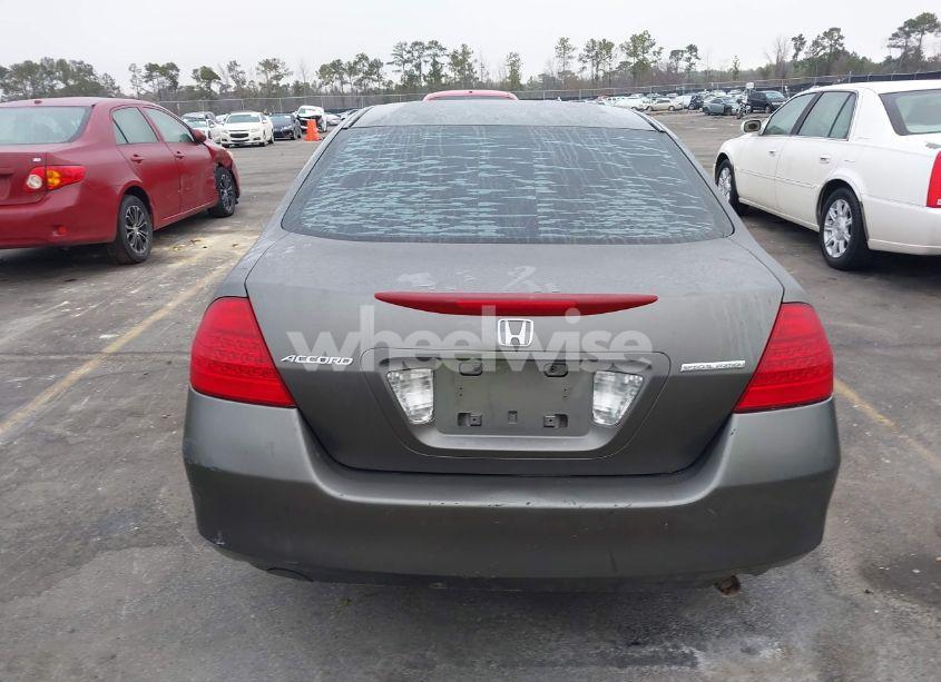 Photo 16 of 2007 Honda Accord 2.4 EX (VIN 1HGCM56707A131521)