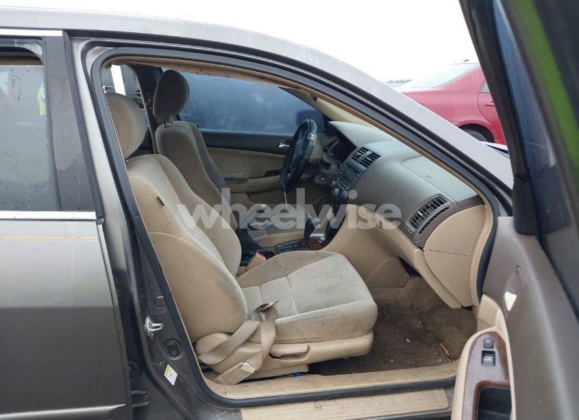 Photo 5 of 2007 Honda Accord 2.4 EX (VIN 1HGCM56707A131521)