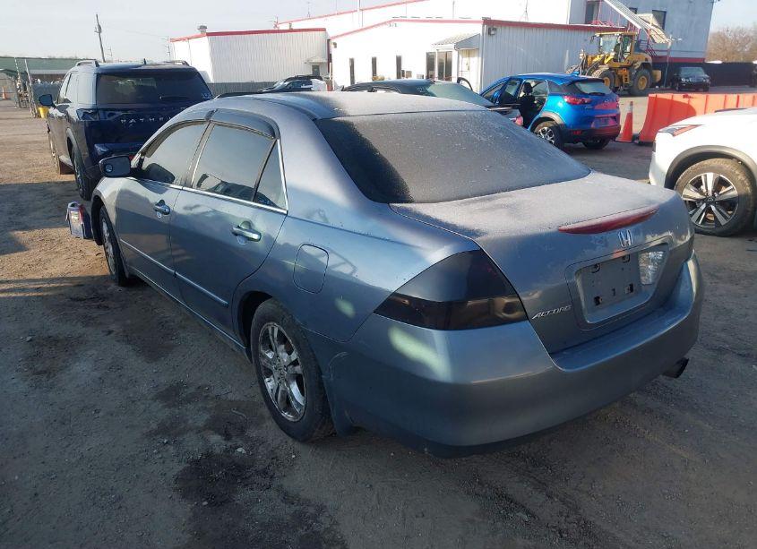 Photo 3 of 2007 Honda Accord 2.4 EX (VIN 1HGCM56707A161232)