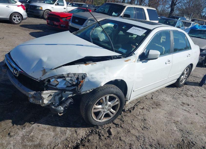 Photo 2 of 2007 Honda Accord 2.4 EX (VIN 1HGCM56707A164373)