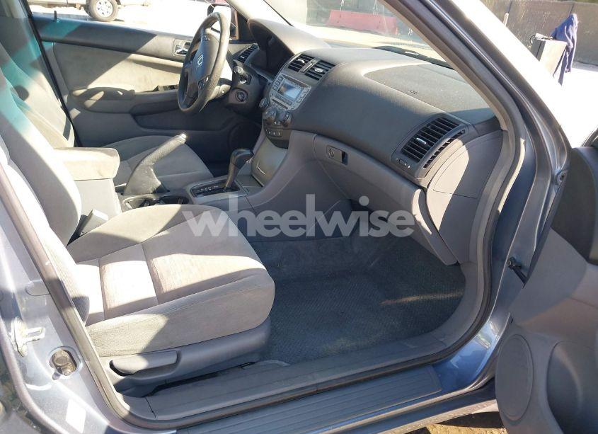 Photo 5 of 2007 Honda Accord 2.4 EX (VIN 1HGCM56707A203852)