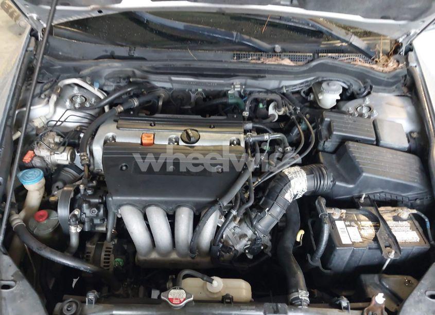 Photo 10 of 2004 Honda Accord 2.4 EX (VIN 1HGCM56714A124833)