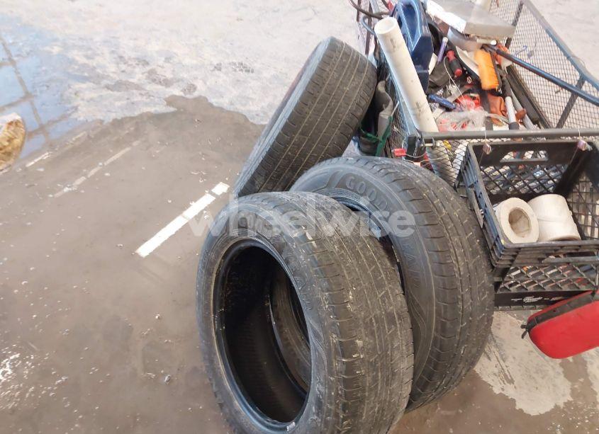 Photo 11 of 2005 Honda Accord 2.4 EX (VIN 1HGCM56715A001065)