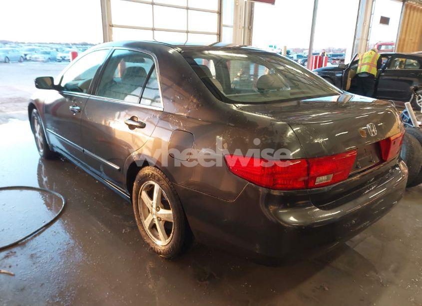 Photo 3 of 2005 Honda Accord 2.4 EX (VIN 1HGCM56715A001065)