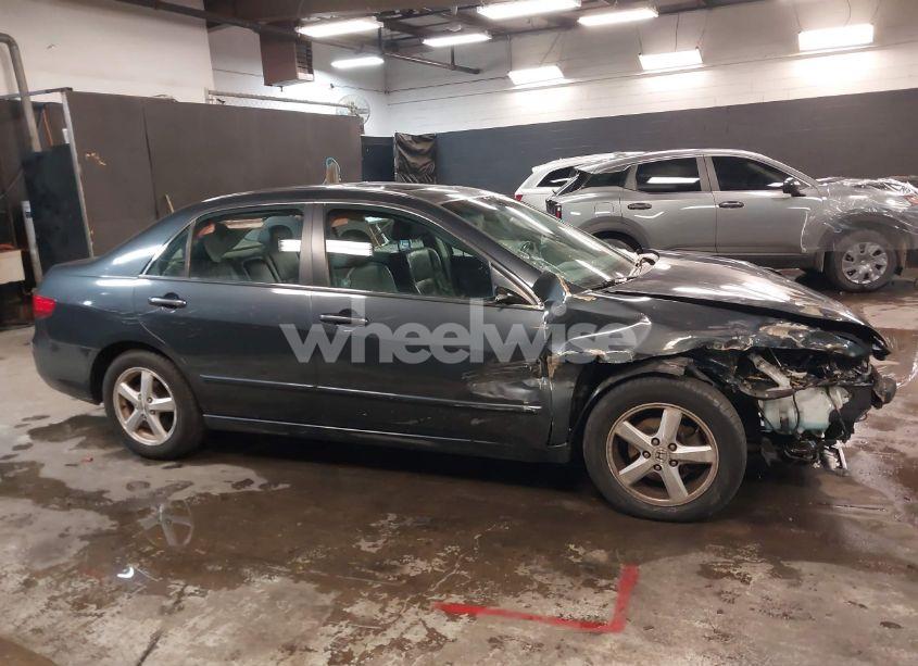Photo 13 of 2005 Honda Accord 2.4 EX (VIN 1HGCM56715A029948)