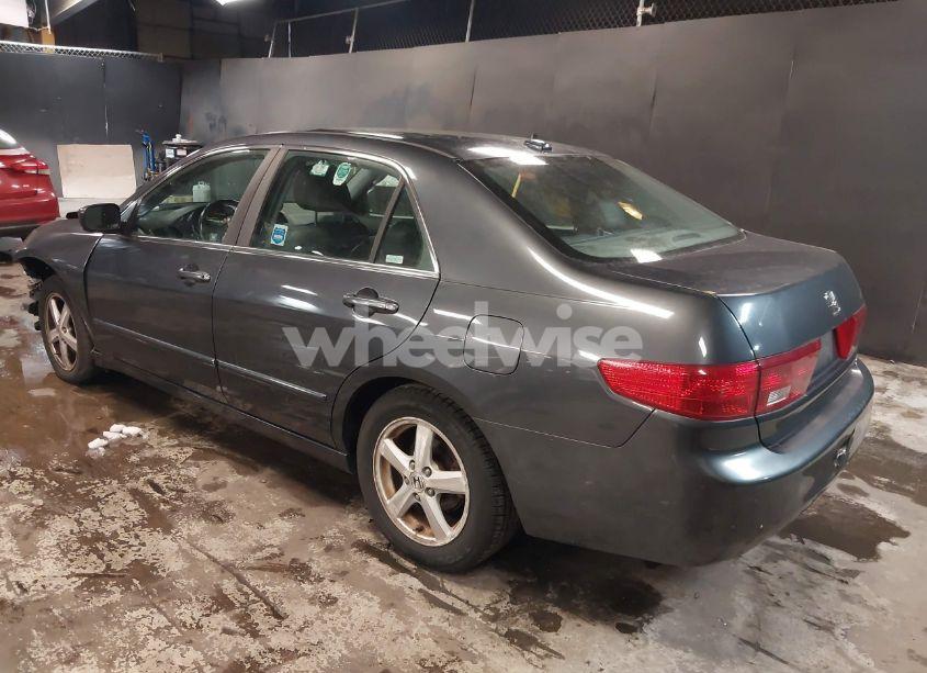 Photo 3 of 2005 Honda Accord 2.4 EX (VIN 1HGCM56715A029948)