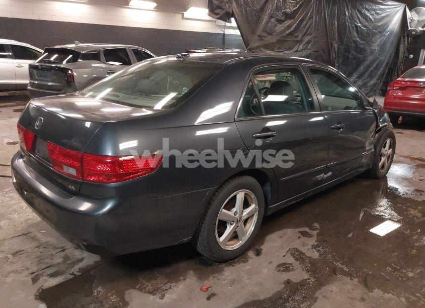 Photo 4 of 2005 Honda Accord 2.4 EX (VIN 1HGCM56715A029948)