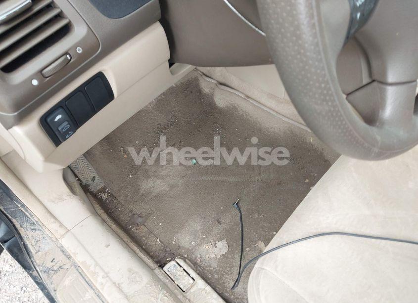 Photo 13 of 2005 Honda Accord 2.4 EX (VIN 1HGCM56715A161334)