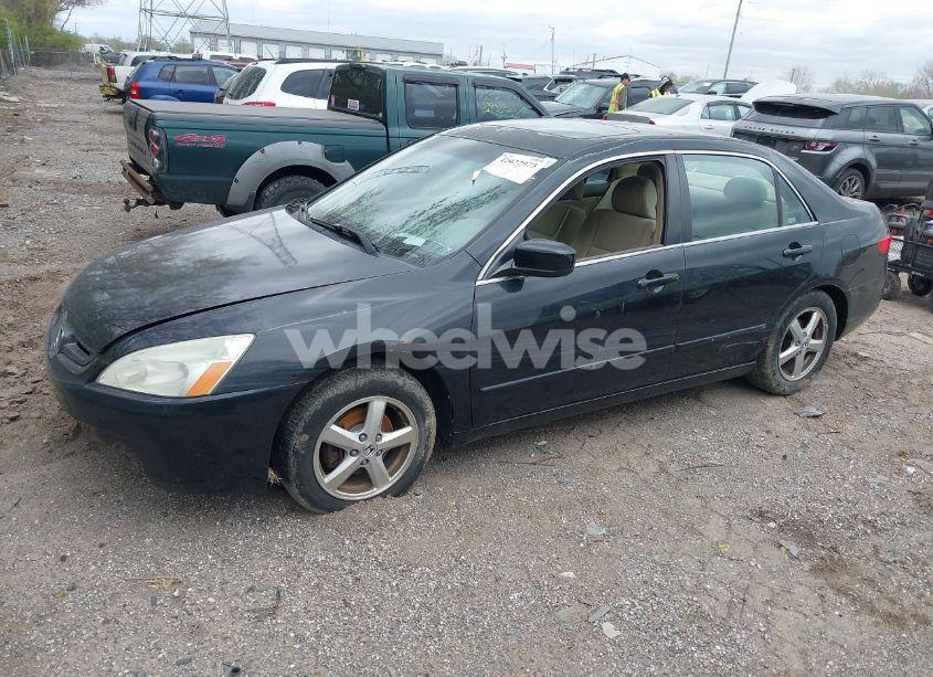 Photo 2 of 2005 Honda Accord 2.4 EX (VIN 1HGCM56715A161334)