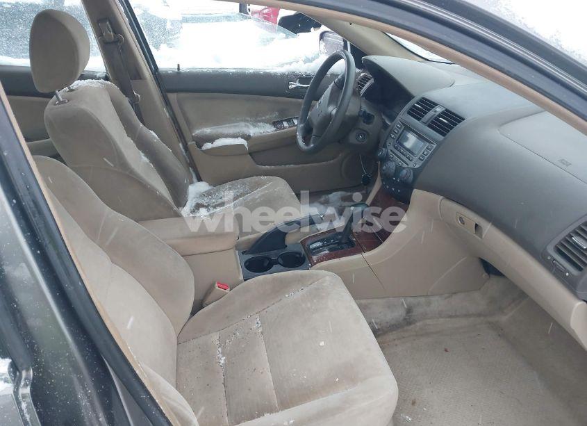 Photo 5 of 2006 Honda Accord 2.4 EX (VIN 1HGCM56716A152215)