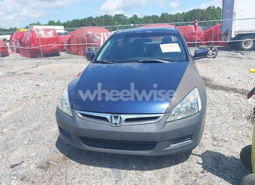 Photo 6 of 2006 Honda Accord 2.4 EX (VIN 1HGCM56716A162095)