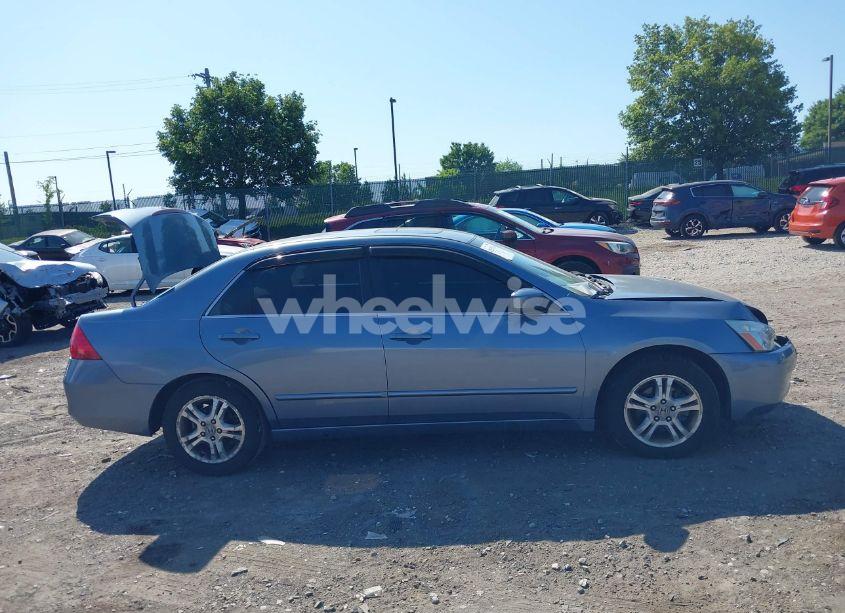 Photo 13 of 2007 Honda Accord 2.4 EX (VIN 1HGCM56717A095192)