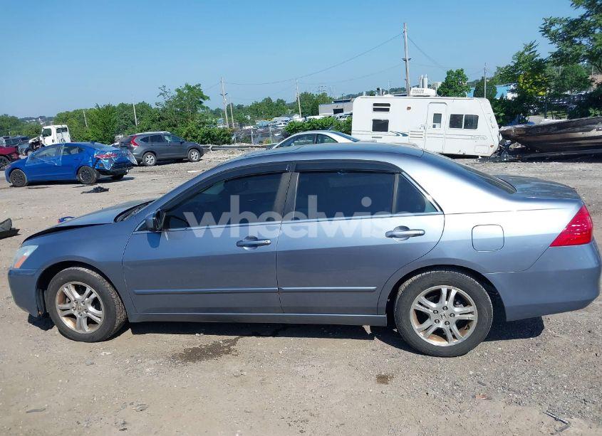 Photo 14 of 2007 Honda Accord 2.4 EX (VIN 1HGCM56717A095192)