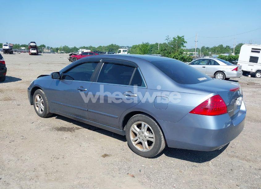 Photo 3 of 2007 Honda Accord 2.4 EX (VIN 1HGCM56717A095192)