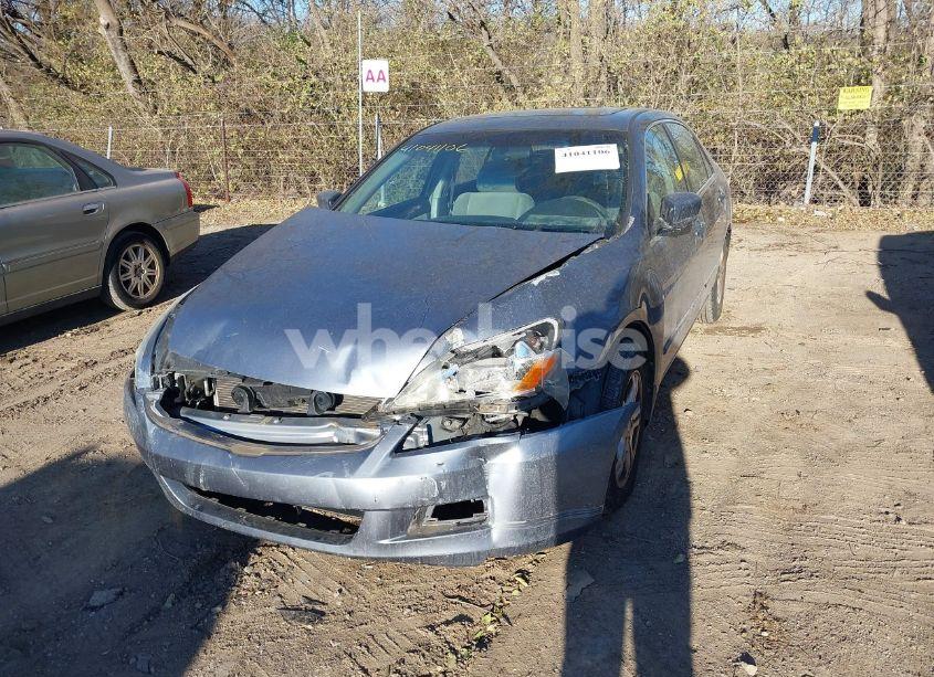 Photo 2 of 2007 Honda Accord 2.4 EX (VIN 1HGCM56717A095208)