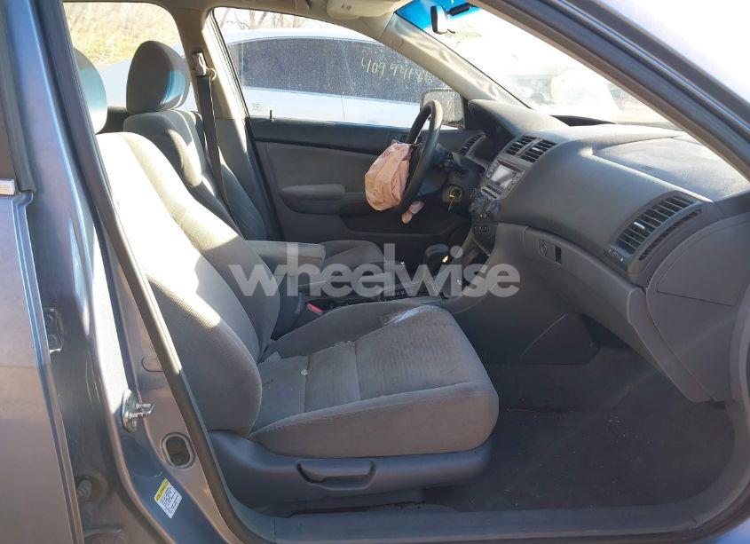Photo 5 of 2007 Honda Accord 2.4 EX (VIN 1HGCM56717A095208)