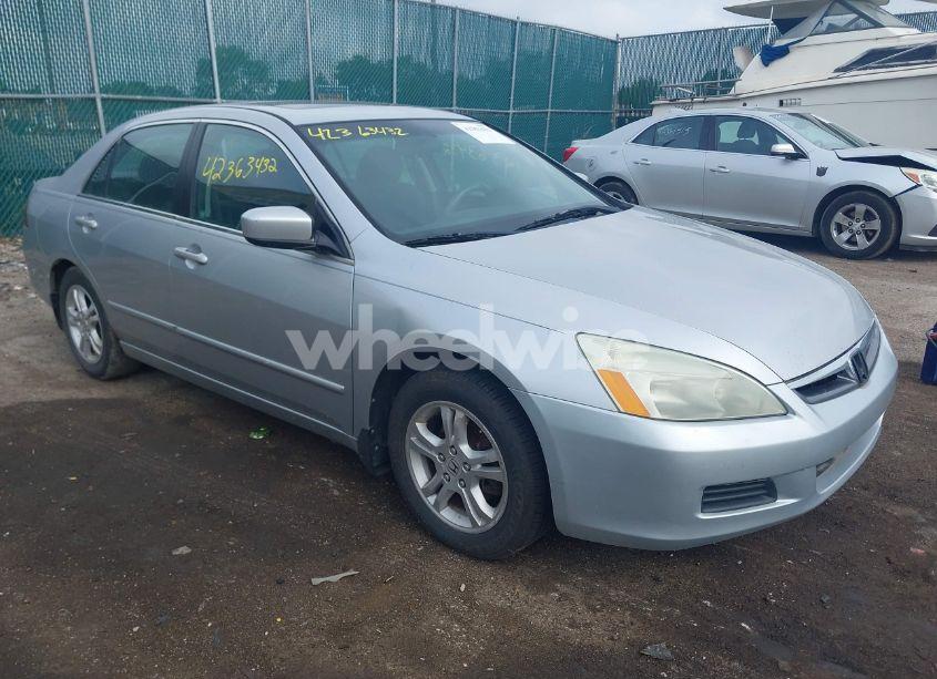 2007 Honda Accord 2.4 EX (VIN 1HGCM56717A156590) main photo