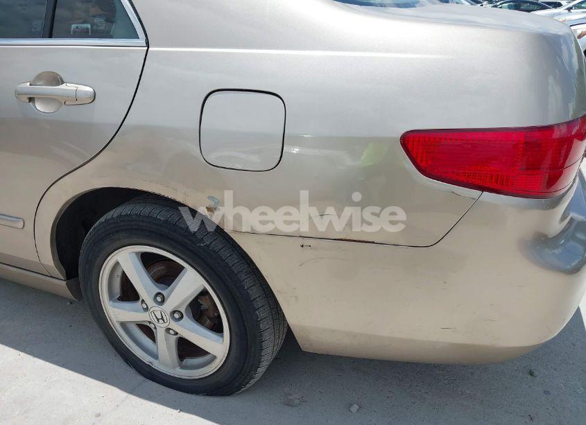 Photo 6 of 2005 Honda Accord 2.4 EX (VIN 1HGCM56725A007330)