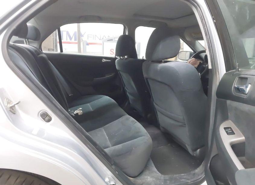 Photo 8 of 2005 Honda Accord 2.4 EX (VIN 1HGCM56725A028730)