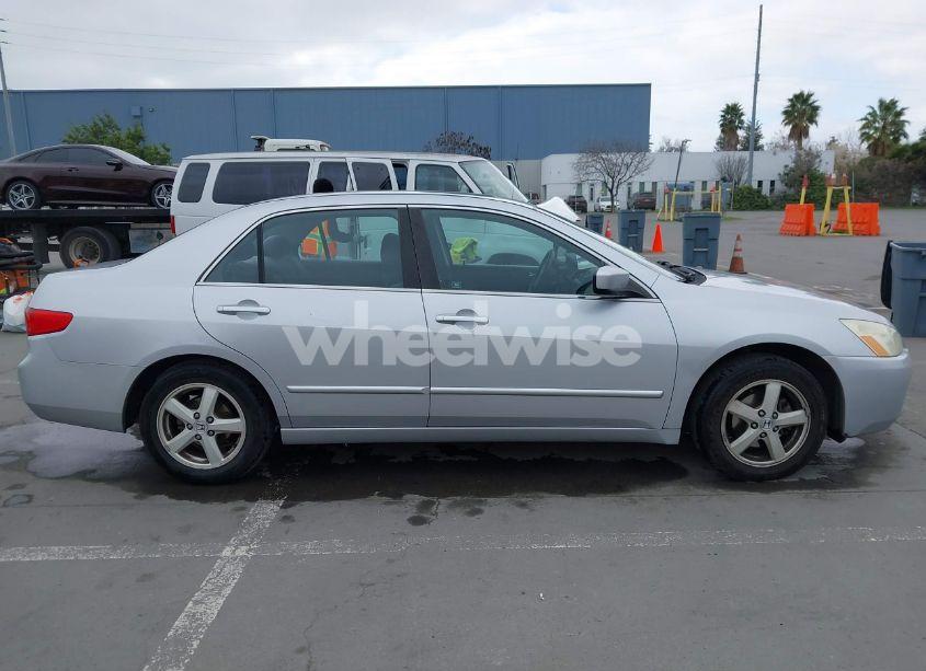 Photo 13 of 2005 Honda Accord 2.4 EX (VIN 1HGCM56725A117357)