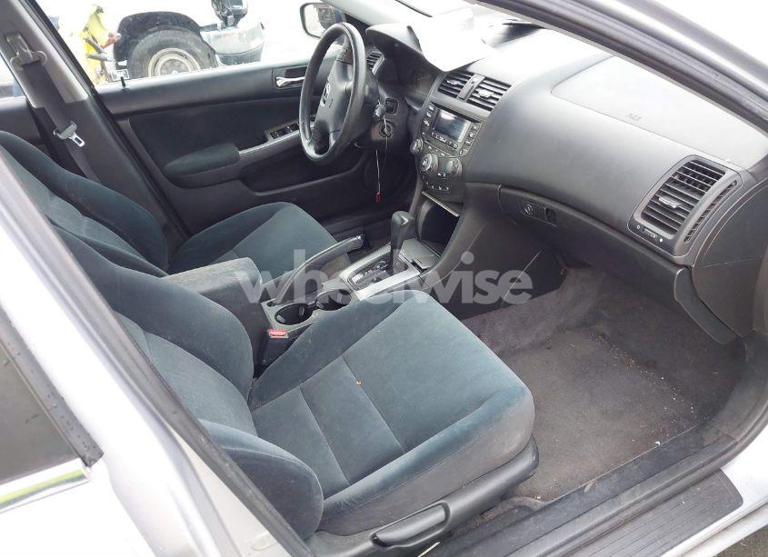 Photo 5 of 2005 Honda Accord 2.4 EX (VIN 1HGCM56725A117357)
