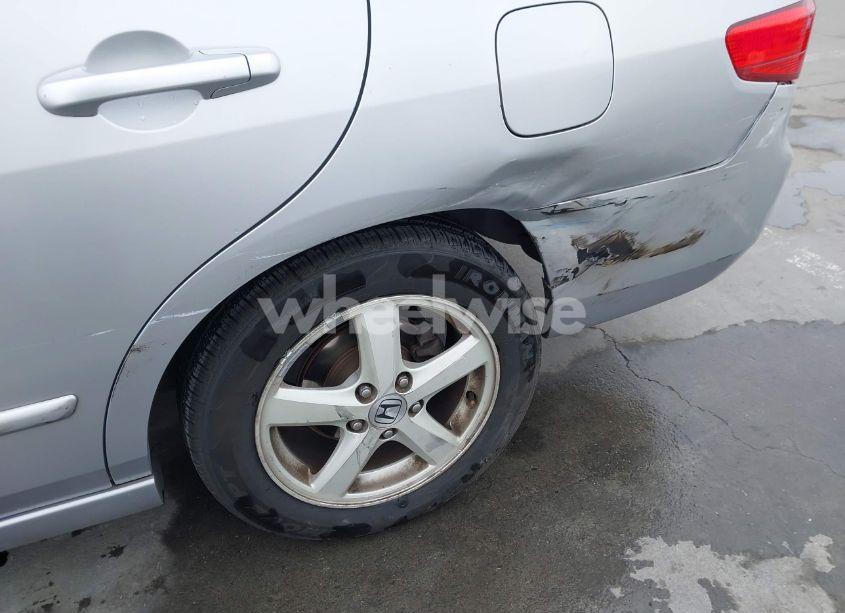 Photo 6 of 2005 Honda Accord 2.4 EX (VIN 1HGCM56725A117357)