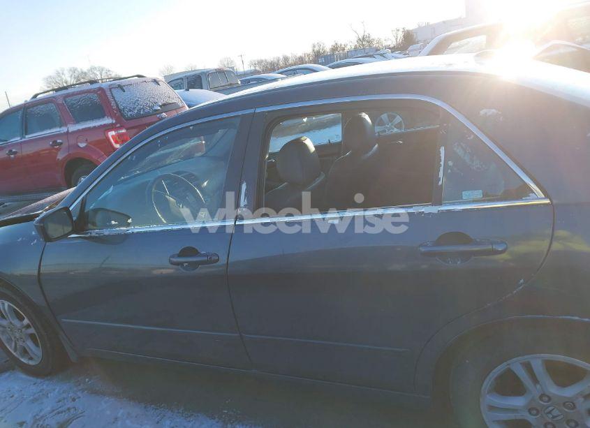 Photo 15 of 2006 Honda Accord 2.4 EX (VIN 1HGCM56726A009421)