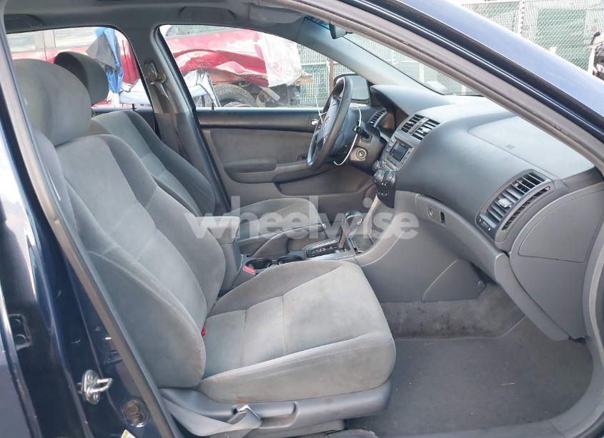 Photo 5 of 2006 Honda Accord 2.4 EX (VIN 1HGCM56726A042273)