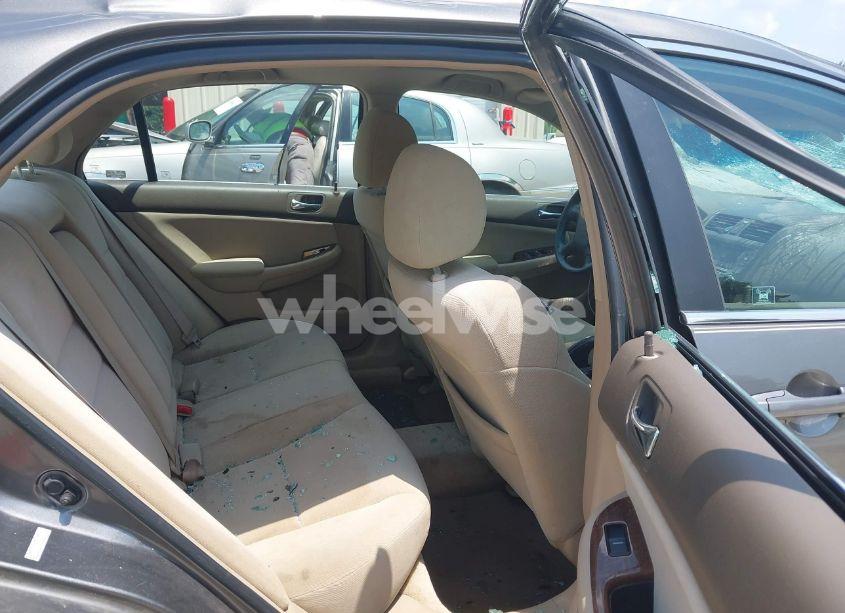 Photo 8 of 2006 Honda Accord 2.4 EX (VIN 1HGCM56726A106117)