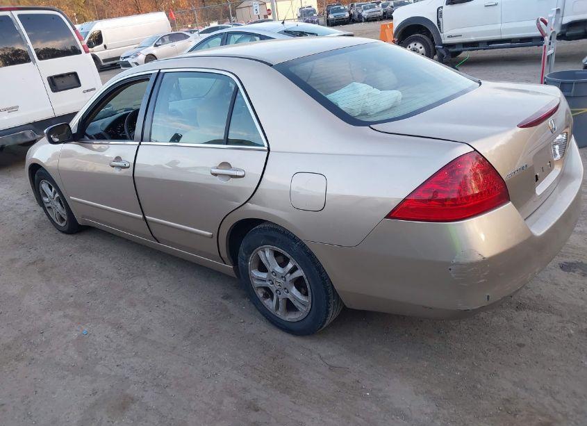 Photo 3 of 2006 Honda Accord 2.4 EX (VIN 1HGCM56726A166785)