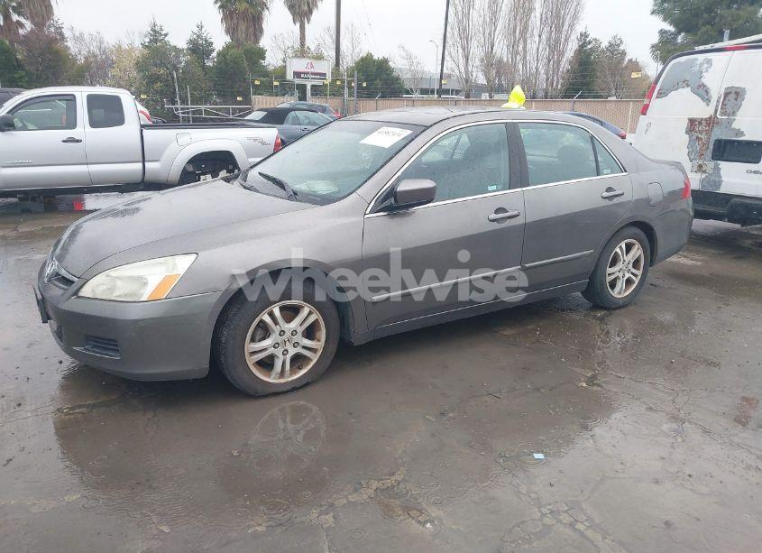 Photo 2 of 2006 Honda Accord 2.4 EX (VIN 1HGCM56726A169041)