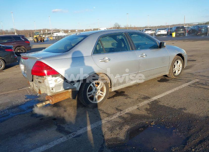 Photo 4 of 2007 Honda Accord 2.4 EX (VIN 1HGCM56727A047412)