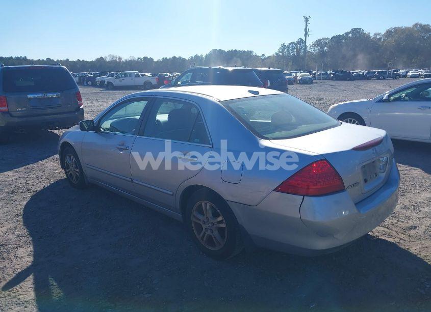 Photo 4 of 2007 Honda Accord 2.4 EX (VIN 1HGCM56727A051119)