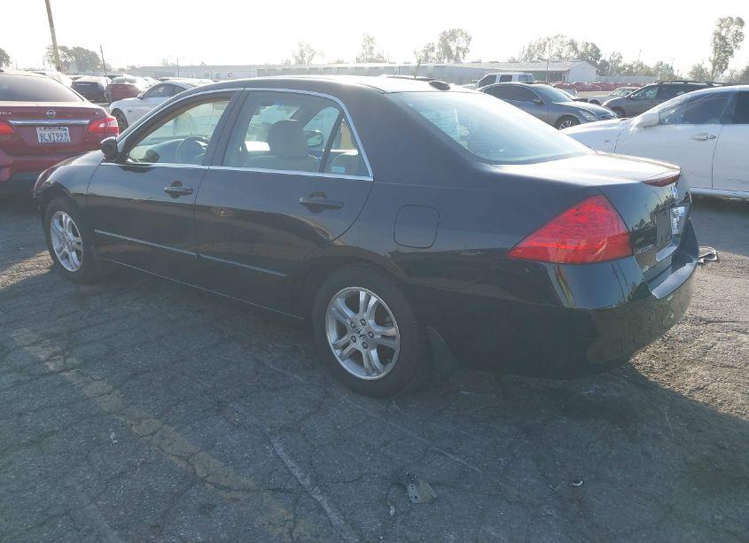 Photo 3 of 2007 Honda Accord 2.4 EX (VIN 1HGCM56727A074240)