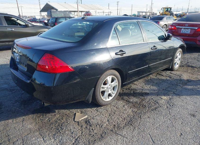 Photo 4 of 2007 Honda Accord 2.4 EX (VIN 1HGCM56727A074240)