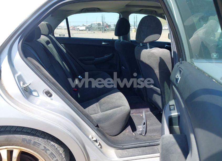 Photo 8 of 2007 Honda Accord 2.4 EX (VIN 1HGCM56727A112548)