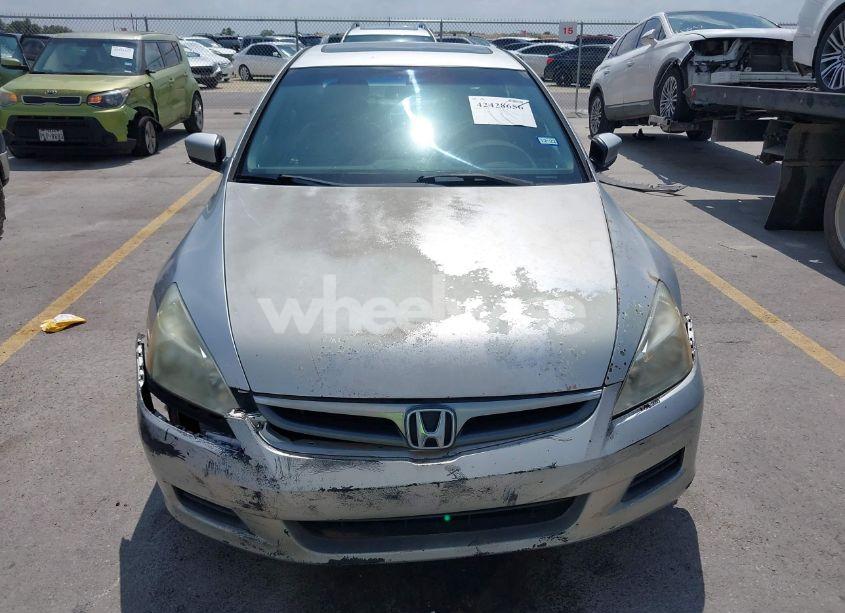 Photo 6 of 2007 Honda Accord 2.4 EX (VIN 1HGCM56727A117846)