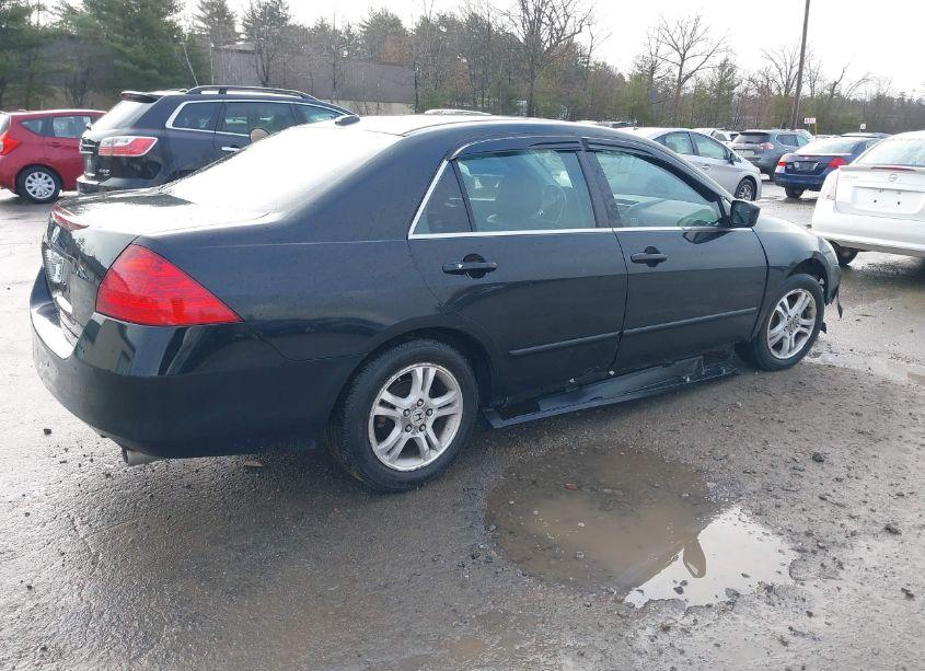Photo 4 of 2007 Honda Accord 2.4 EX (VIN 1HGCM56727A193048)