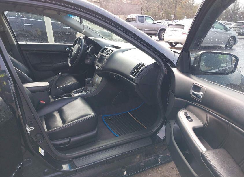 Photo 5 of 2007 Honda Accord 2.4 EX (VIN 1HGCM56727A193048)