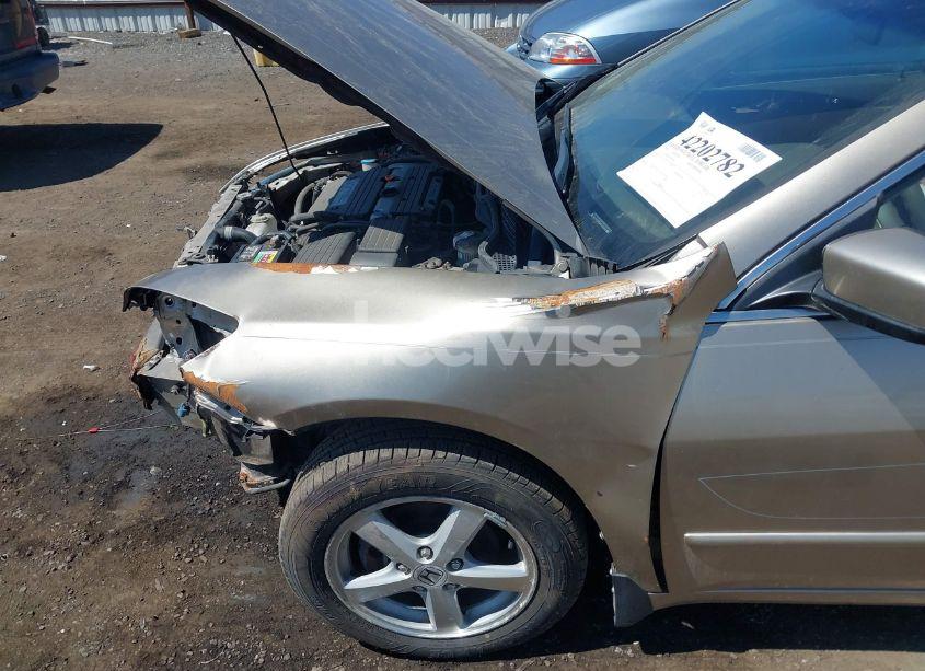 Photo 12 of 2004 Honda Accord 2.4 EX (VIN 1HGCM56734A058298)