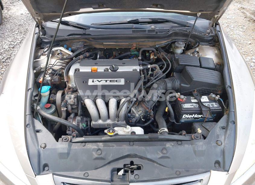 Photo 10 of 2004 Honda Accord 2.4 EX (VIN 1HGCM56734A072492)
