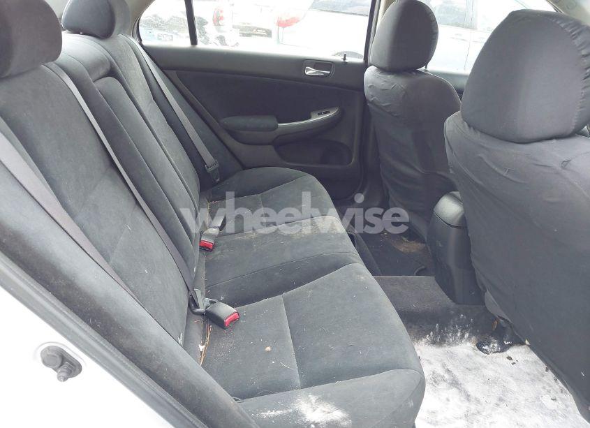 Photo 8 of 2005 Honda Accord 2.4 EX (VIN 1HGCM56735A097071)