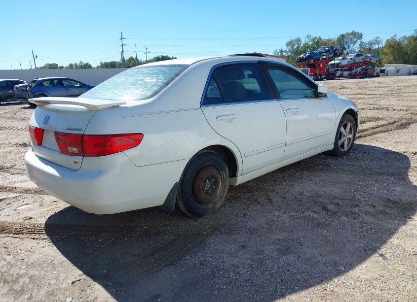 Photo 4 of 2005 Honda Accord 2.4 EX (VIN 1HGCM56735A120560)