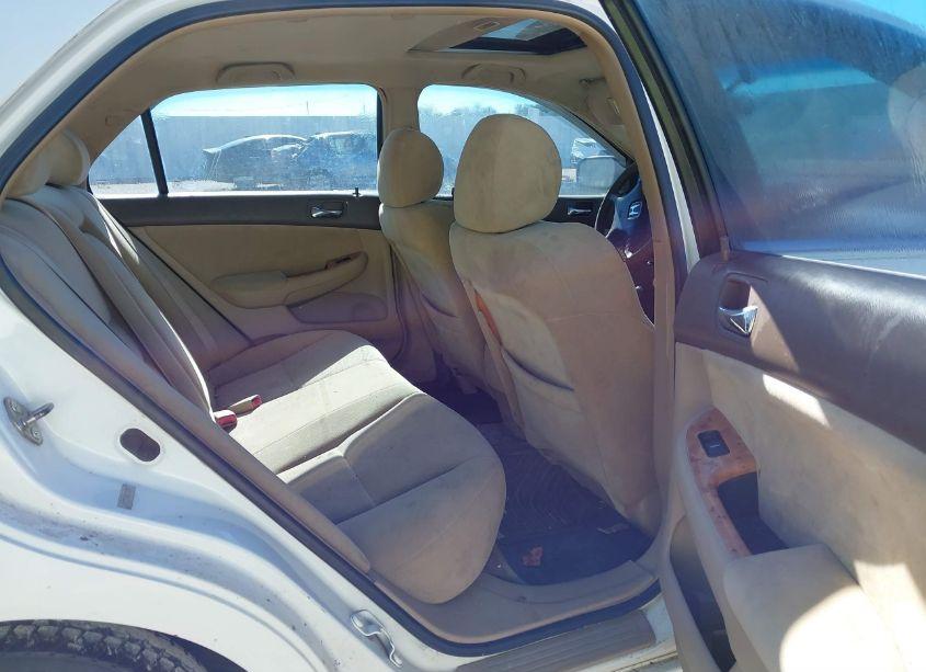 Photo 8 of 2005 Honda Accord 2.4 EX (VIN 1HGCM56735A120560)