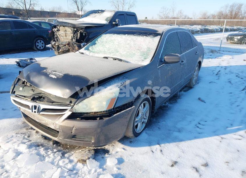Photo 2 of 2006 Honda Accord 2.4 EX (VIN 1HGCM56736A000047)
