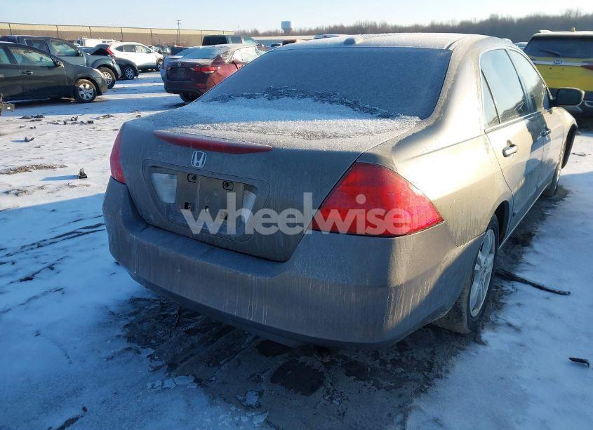 Photo 4 of 2006 Honda Accord 2.4 EX (VIN 1HGCM56736A000047)