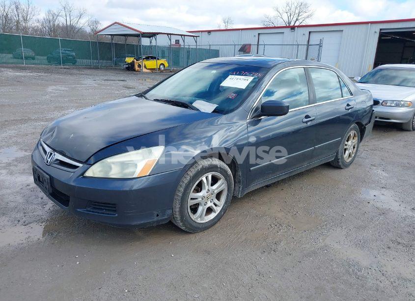 Photo 2 of 2006 Honda Accord 2.4 EX (VIN 1HGCM56736A023702)