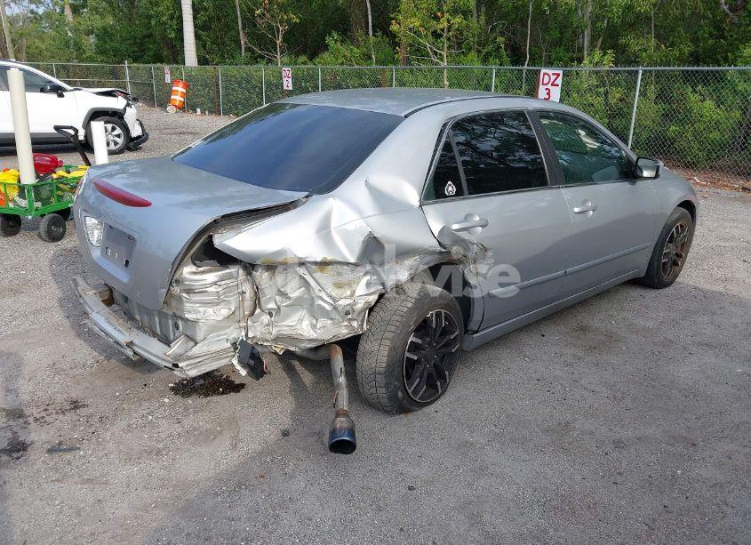Photo 4 of 2006 Honda Accord 2.4 EX (VIN 1HGCM56736A097069)
