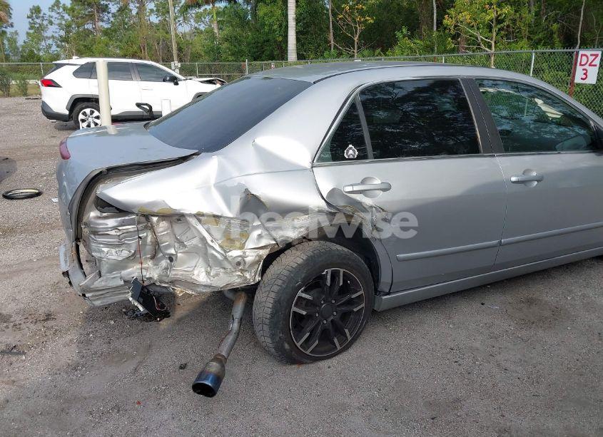 Photo 6 of 2006 Honda Accord 2.4 EX (VIN 1HGCM56736A097069)