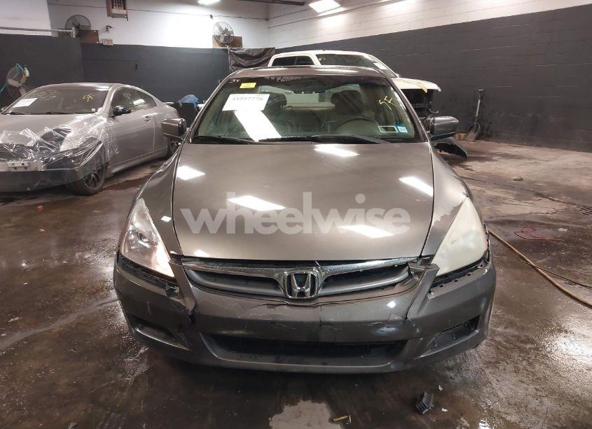 Photo 12 of 2006 Honda Accord 2.4 EX (VIN 1HGCM56736A156461)